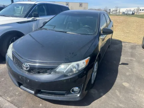 Photos of 2014 Toyota Camry L for sale in Westfield, IN at Indy Auto Man - Westfield