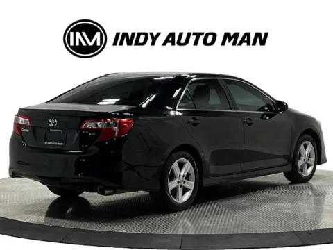More photos of 2014 Toyota Camry L at Indy Auto Man - Westfield, IN