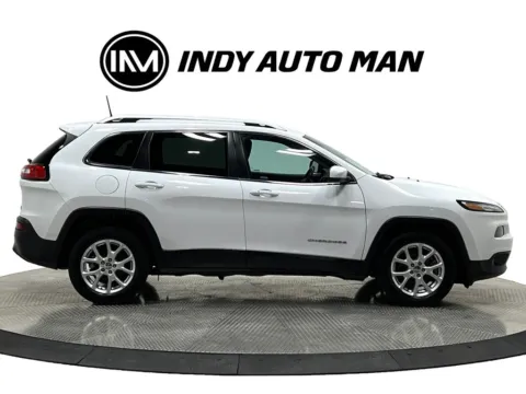 Another view of 2018 Jeep Cherokee Latitude Plus for sale in Westfield, IN at Indy Auto Man - Westfield