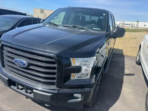 Photos of 2017 Ford F-150 XLT for sale in Westfield, IN at Indy Auto Man - Westfield