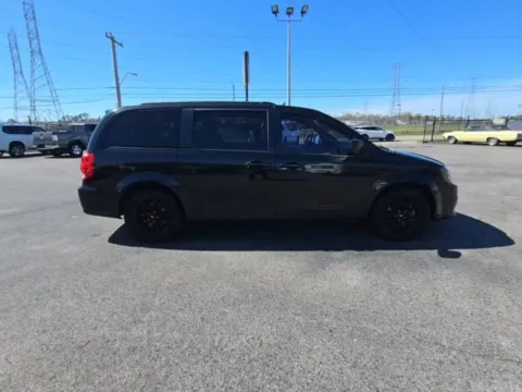 Photos of 2019 Dodge Grand Caravan GT for sale in Westfield, IN at Indy Auto Man - Westfield