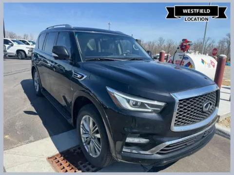 Black 2018 INFINITI QX80 for sale in Westfield, IN