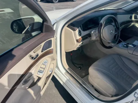 More photos of 2016 Mercedes-Benz S-Class S 550 at Indy Auto Man - Westfield, IN