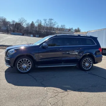 More photos of 2015 Mercedes-Benz GL-Class GL 550 4MATIC at Indy Auto Man - Westfield, IN