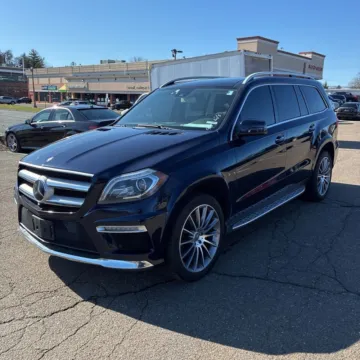 Photos of 2015 Mercedes-Benz GL-Class GL 550 4MATIC for sale in Westfield, IN at Indy Auto Man - Westfield