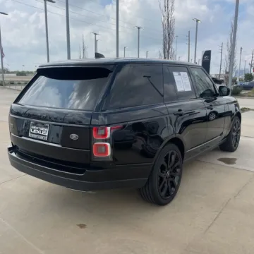 More photos of 2020 Land Rover Range Rover HSE at Indy Auto Man - Westfield, IN