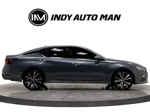 Another view of 2021 Nissan Altima 2.5 Platinum for sale in Westfield, IN at Indy Auto Man - Westfield