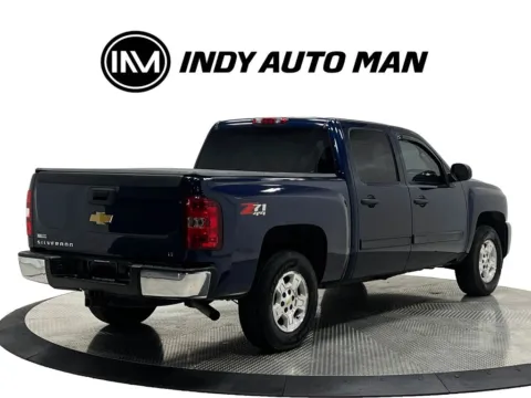 More photos of 2009 Chevrolet Silverado 1500 LT at Indy Auto Man - Westfield, IN