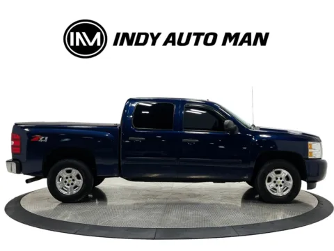 Another view of 2009 Chevrolet Silverado 1500 LT for sale in Westfield, IN at Indy Auto Man - Westfield