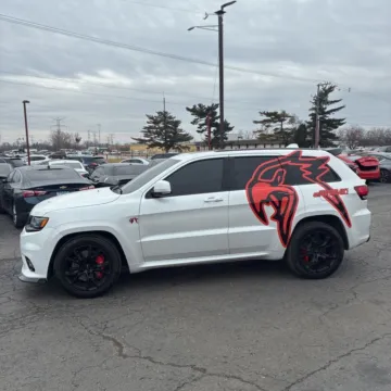 More photos of 2017 Jeep Grand Cherokee SRT at Indy Auto Man - Westfield, IN