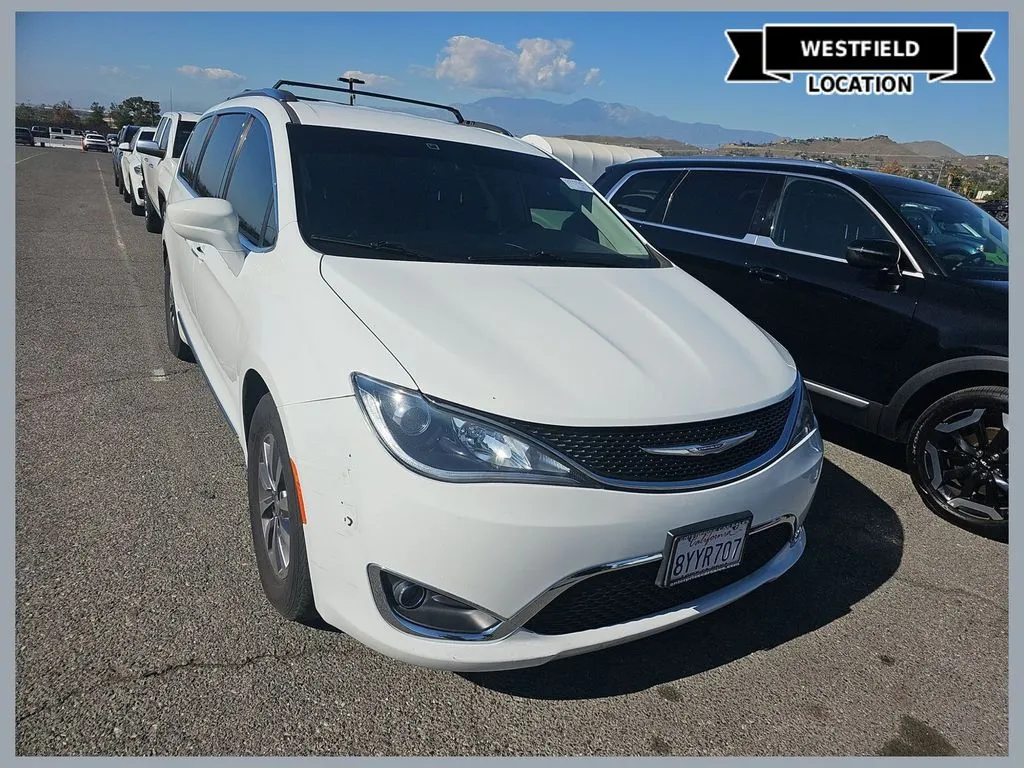 White 2020 Chrysler Pacifica Touring L Plus for sale in Westfield, IN