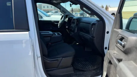 More photos of 2020 Chevrolet Silverado 1500 Custom at Indy Auto Man - Westfield, IN