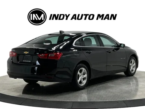 More photos of 2016 Chevrolet Malibu LS 1LS at Indy Auto Man - Westfield, IN