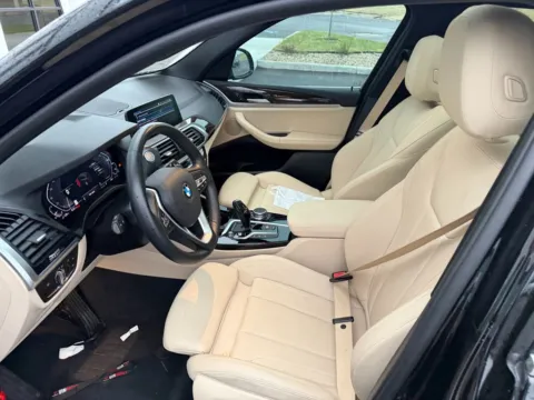 More photos of 2021 BMW X3 xDrive30e at Indy Auto Man - Westfield, IN