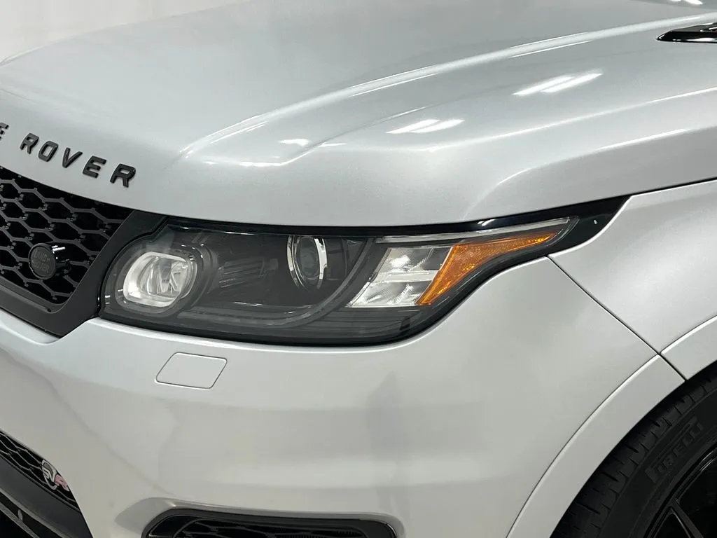 2017 Land Rover Range Rover Sport SVR - Photo 35
