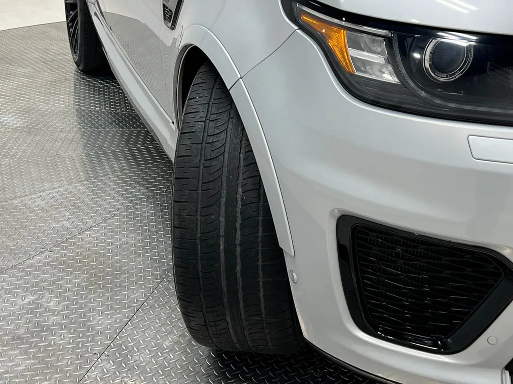 2017 Land Rover Range Rover Sport SVR - Photo 38
