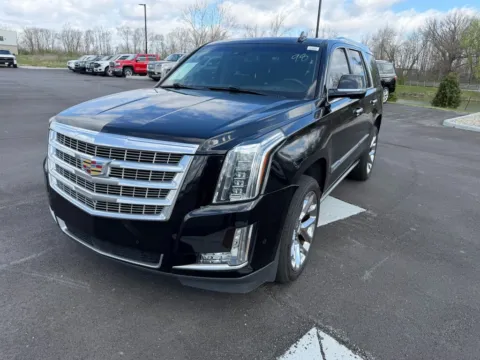 Photos of 2018 Cadillac Escalade Premium Luxury for sale in Westfield, IN at Indy Auto Man - Westfield