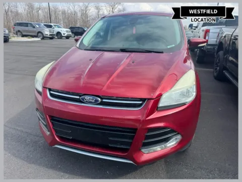 Red 2013 Ford Escape SEL for sale in Westfield, IN