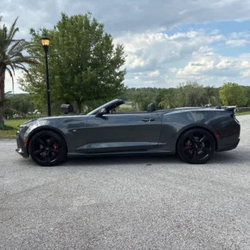 More photos of 2017 Chevrolet Camaro SS 2SS at Indy Auto Man - Westfield, IN
