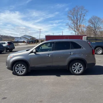 More photos of 2015 Kia Sorento EX at Indy Auto Man - Westfield, IN