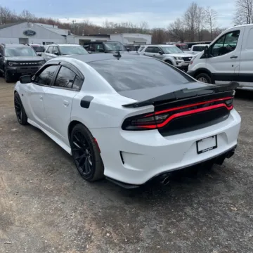 More photos of 2016 Dodge Charger SRT 392 at Indy Auto Man - Westfield, IN