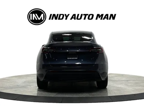 More photos of 2022 Tesla Model Y Long Range at Indy Auto Man - Westfield, IN
