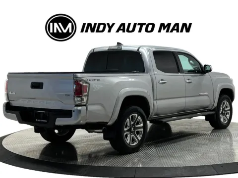 More photos of 2017 Toyota Tacoma Limited V6 at Indy Auto Man - Westfield, IN