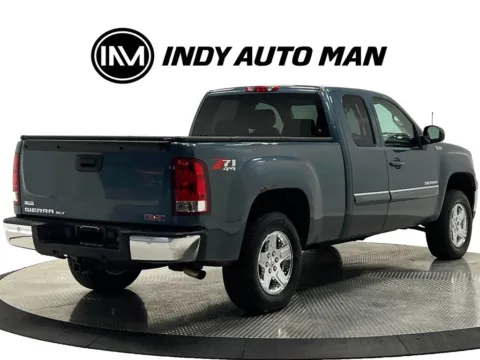 More photos of 2011 GMC Sierra 1500 SLT at Indy Auto Man - Westfield, IN