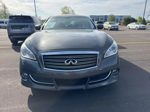 Photos of 2014 INFINITI Q70 3.7X for sale in Westfield, IN at Indy Auto Man - Westfield