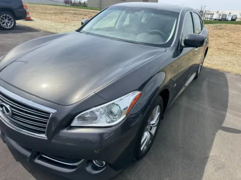 Photos of 2014 INFINITI Q70 3.7X for sale in Westfield, IN at Indy Auto Man - Westfield