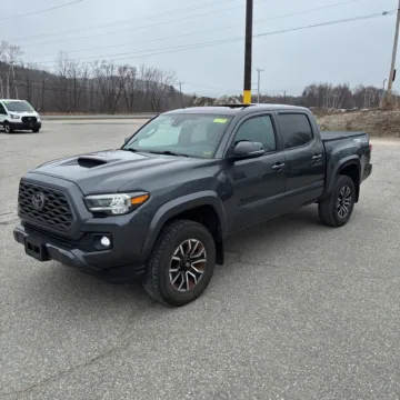 Photos of 2020 Toyota Tacoma TRD Sport V6 for sale in Westfield, IN at Indy Auto Man - Westfield