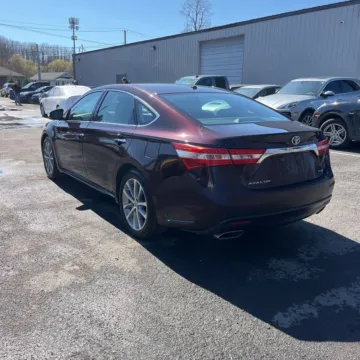 More photos of 2015 Toyota Avalon XLE Touring at Indy Auto Man - Westfield, IN