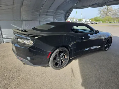 More photos of 2020 Chevrolet Camaro SS 2SS at Indy Auto Man - Westfield, IN