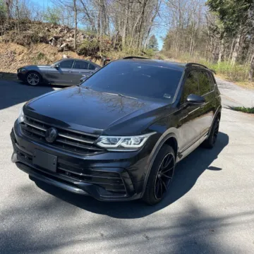 Photos of 2022 Volkswagen Tiguan 2.0T SEL R-Line for sale in Westfield, IN at Indy Auto Man - Westfield