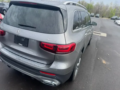Another view of 2020 Mercedes-Benz GLB 250 4MATIC for sale in Westfield, IN at Indy Auto Man - Westfield