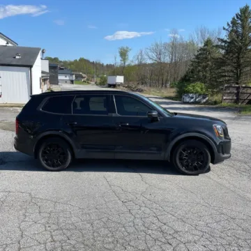 Another view of 2021 Kia Telluride EX for sale in Westfield, IN at Indy Auto Man - Westfield