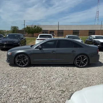 More photos of 2017 Audi S8 4.0T quattro at Indy Auto Man - Westfield, IN