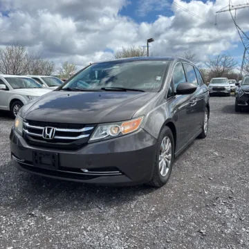 Photos of 2017 Honda Odyssey EX-L for sale in Westfield, IN at Indy Auto Man - Westfield
