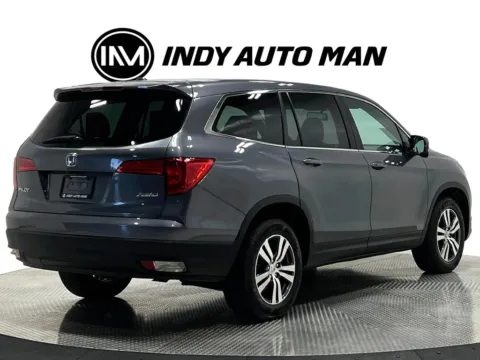 More photos of 2016 Honda Pilot EX-L at Indy Auto Man - Westfield, IN