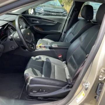 More photos of 2015 Chevrolet Impala LTZ 2LZ at Indy Auto Man - Westfield, IN