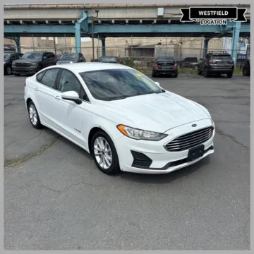 White 2019 Ford Fusion Hybrid SE for sale in Westfield, IN