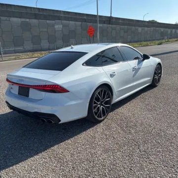More photos of 2021 Audi S7 2.9T Premium Plus quattro at Indy Auto Man - Westfield, IN
