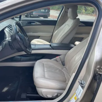 More photos of 2017 Lincoln MKZ Hybrid Select at Indy Auto Man - Westfield, IN