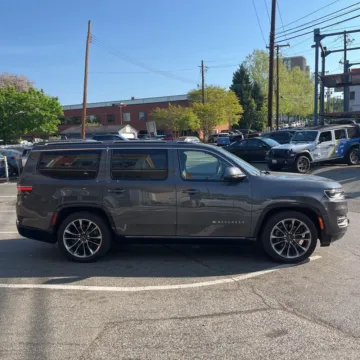 Another view of 2022 Jeep Wagoneer Series III for sale in Westfield, IN at Indy Auto Man - Westfield