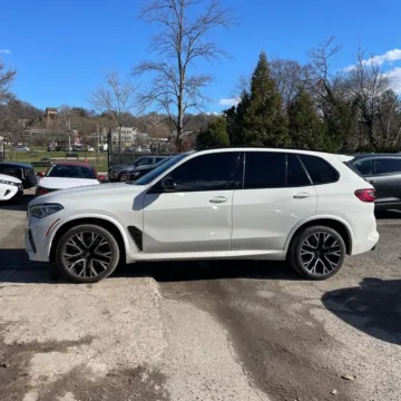 More photos of 2021 BMW X5 M at Indy Auto Man - Westfield, IN