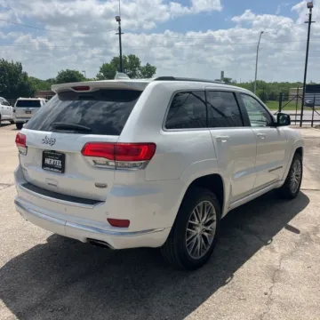 Another view of 2018 Jeep Grand Cherokee Summit for sale in Westfield, IN at Indy Auto Man - Westfield