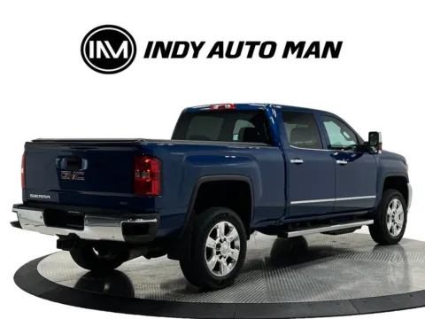 More photos of 2018 GMC Sierra 2500HD SLT at Indy Auto Man - Westfield, IN