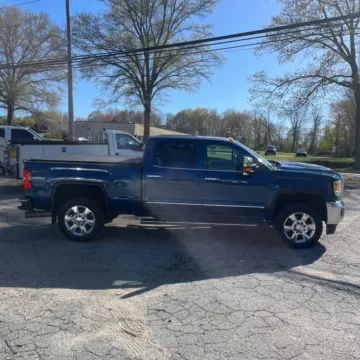Another view of 2018 GMC Sierra 2500HD SLT for sale in Westfield, IN at Indy Auto Man - Westfield