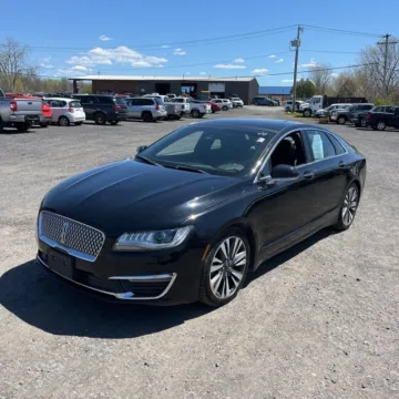 Photos of 2017 Lincoln MKZ Reserve for sale in Westfield, IN at Indy Auto Man - Westfield