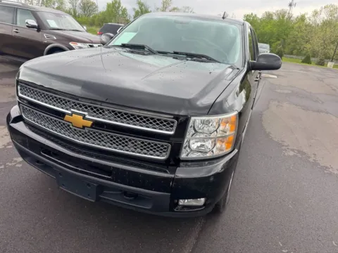 Photos of 2013 Chevrolet Silverado 1500 LTZ for sale in Westfield, IN at Indy Auto Man - Westfield